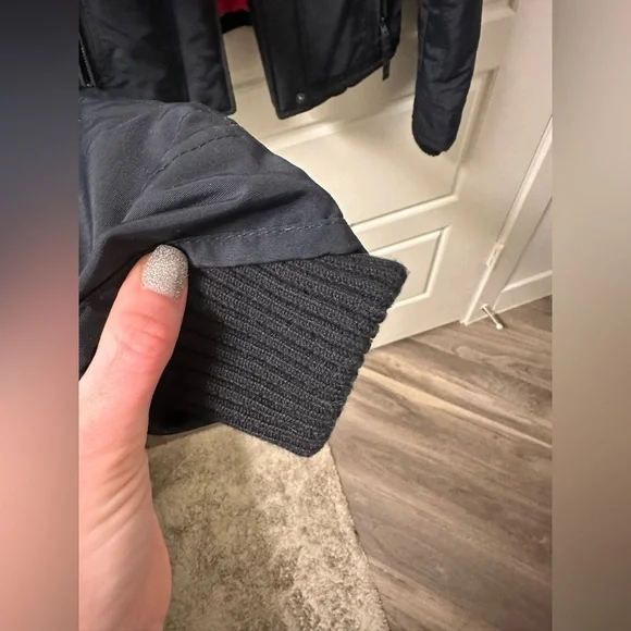 Abercrombie & Fitch All Season Coat - Picture 10 of 15